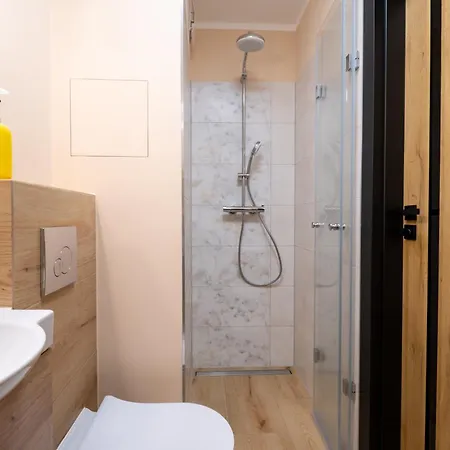 Land Of Lakes By Bookinghost شقة