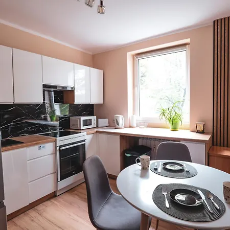 Land Of Lakes By Bookinghost أولشتين